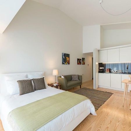 Bright Downtown Apartment Porto Luaran gambar