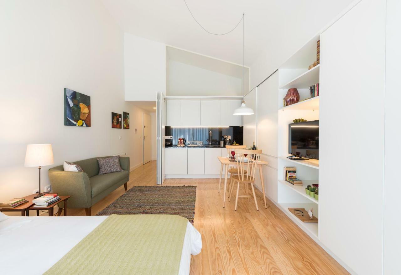 Bright Downtown Apartment Porto Luaran gambar